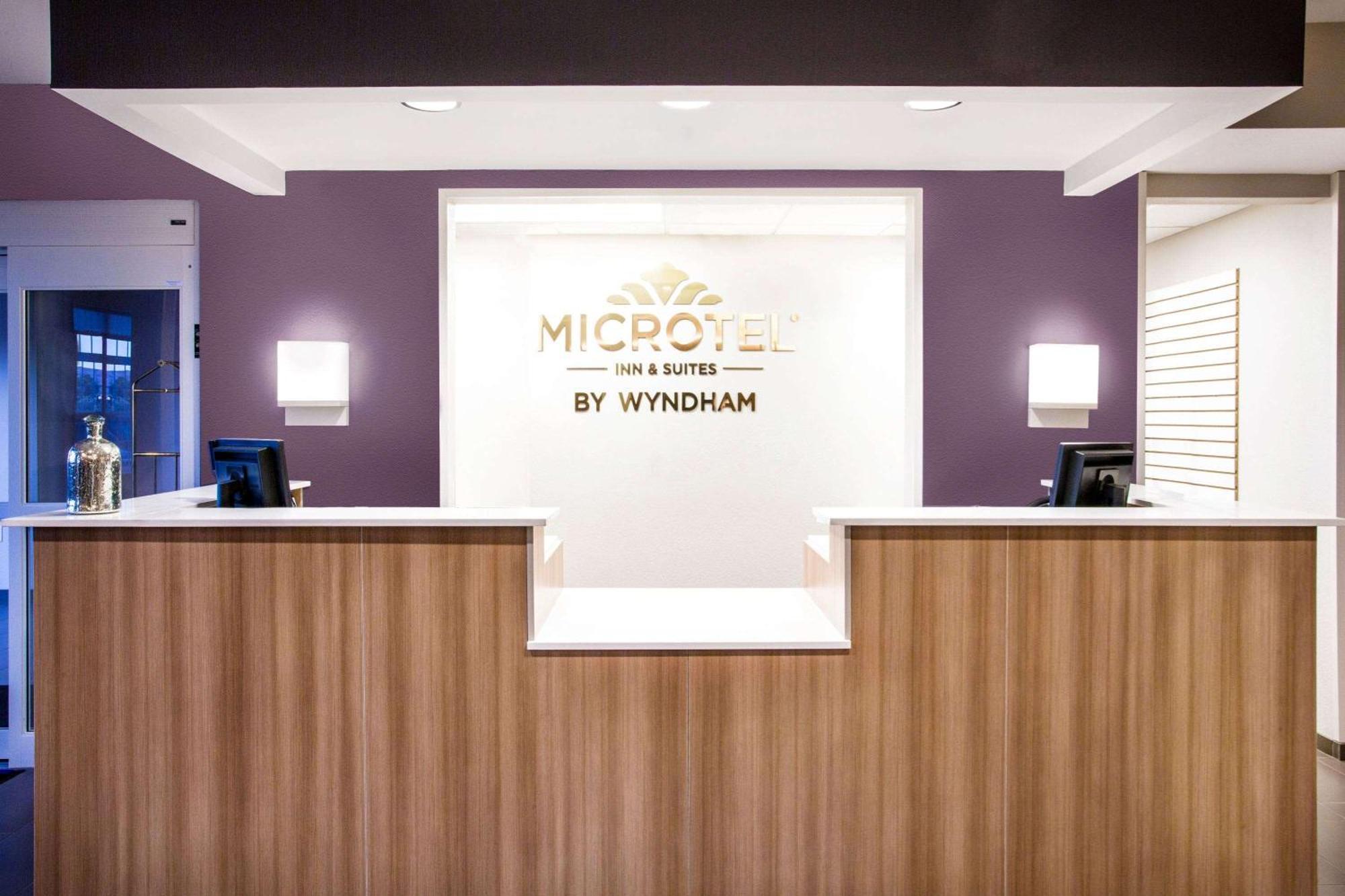 Microtel Inn & Suites By Wyndham Vernal/Naples Extérieur photo